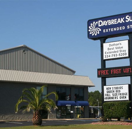 Daybreak Suites Extended Stay דותן מראה חיצוני תמונה