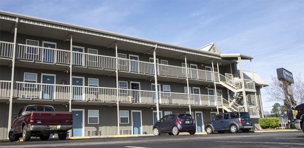 Daybreak Suites Extended Stay דותן מראה חיצוני תמונה